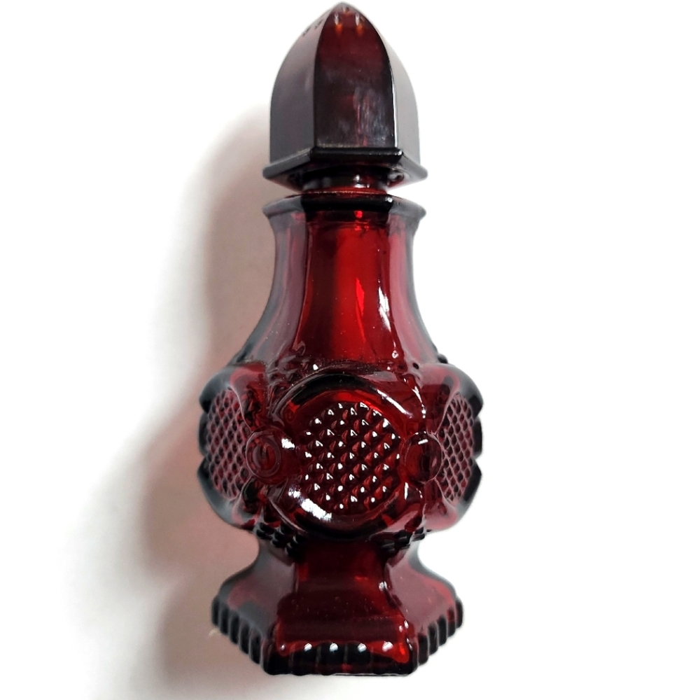 Vintage Avon cape cod shaker